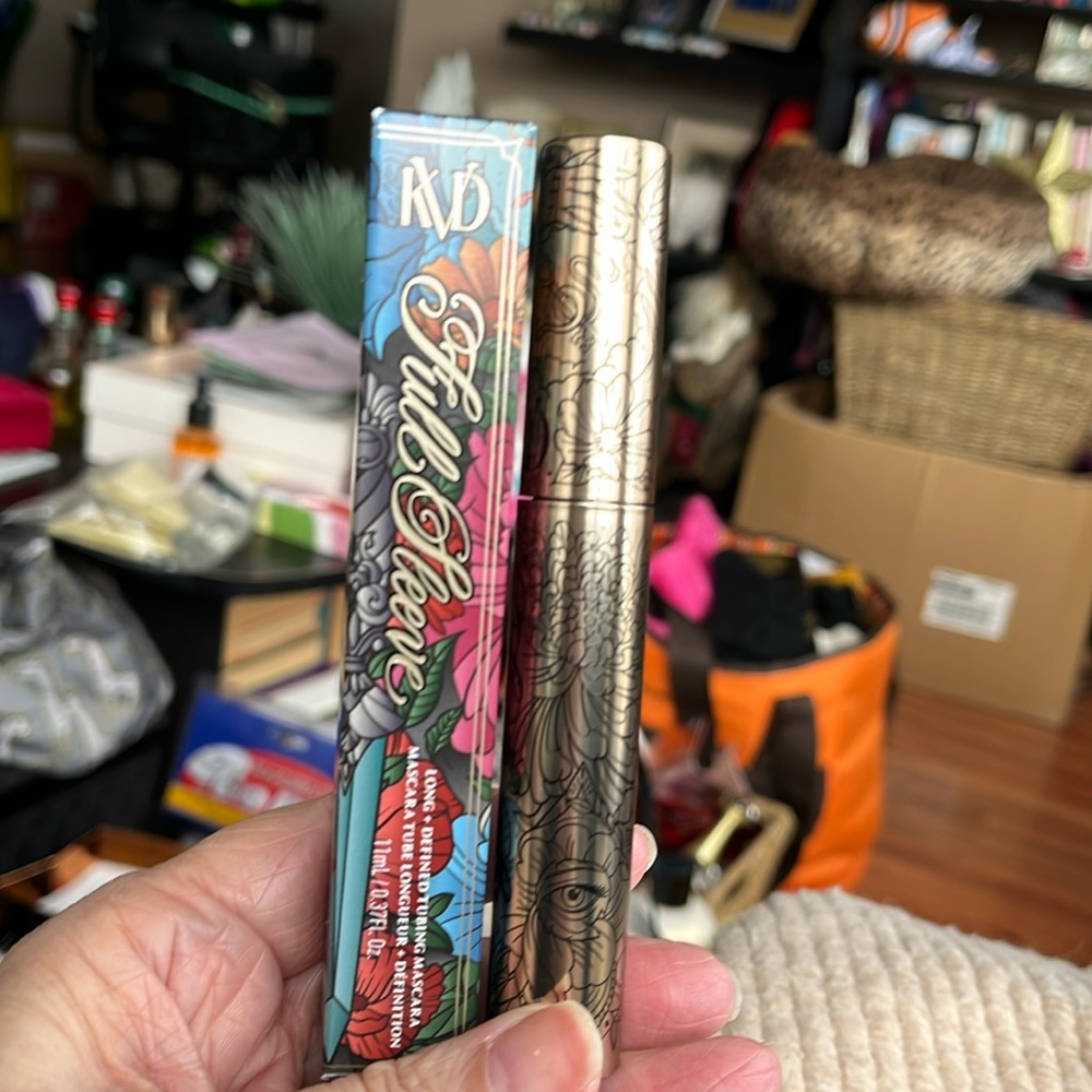 KVD Full Sleeve Mascara in Shade Ink Black 10.  NIB!